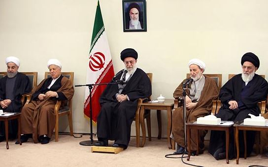 رهبر معظم انقلاب اسلامی : تحریم‌های اقتصادی باید برداشته شود