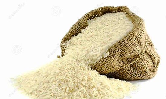تعرفه واردات برنج شناورشود/قاچاق۶۰۰هزار تن برنج از دوبی و پاکستان