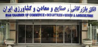 وزارت نفت مخالف فروش بنزین در جایگاه‌های خصوصی نیست