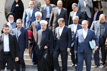 تحقق 70درصدی وعده های رئیس جمهوری درسفرهای استانی – سفر 50وزیر و مدیر ارشد دولت به سراسر کشور