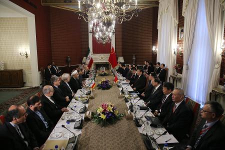 فصل نوینی در روابط تهران – پکن آغاز شده است/ هدف گیری روابط ۶۰۰ میلیارد دلاری طی ده سال آینده