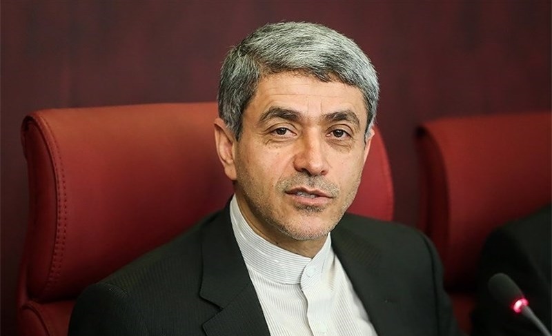 وزیر اقتصاد و دارایی برای واقعی‌تر شدن خصوصی‌سازی دست به دامان بخش‌ خصوصی شد