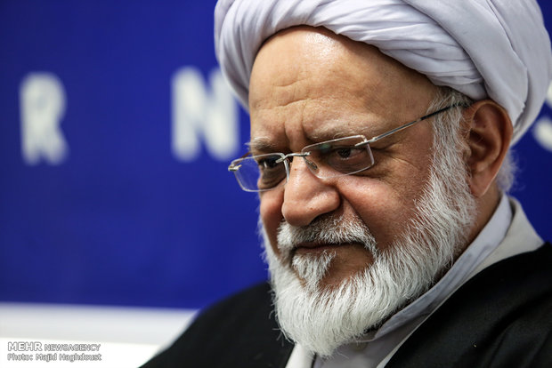 نوبت حذف صفرهای پول ملی رسید/انتقاد از اقتصاد قاچاق محور