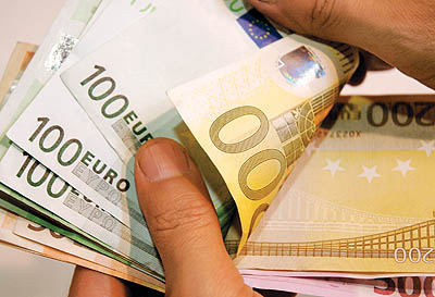 تغییرات نرخ یورو در هفته قبل از انتخابات +نمودار