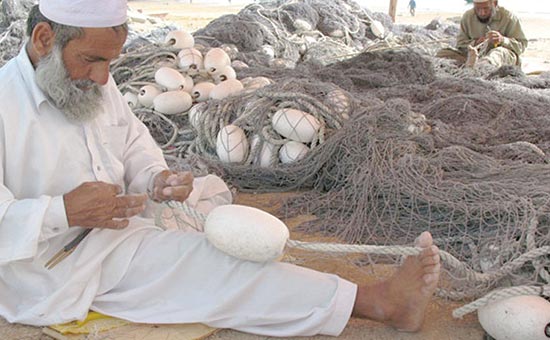 صنعت برای تولید و اشتغال تور پهن کرده است