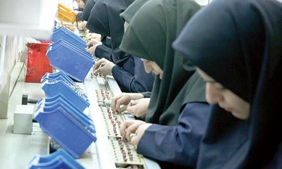 زنان میتوانند با 20 سال سابقه خدمت بازنشسته شوند