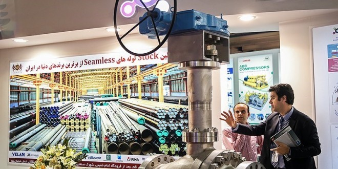 بازدید معاون اول رئیس جمهور از نمایشگاه نفت