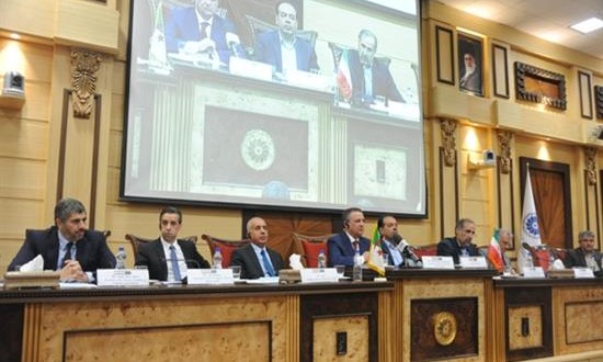 افخمیراد: ایران به دنبال تسهیل تجارت با الجزایر است
