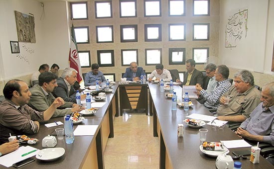 مسئولان فنی معادن ، سراغ بهره‌برداران معدنی نروند