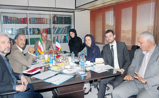 کنترل دوسویه گمرک برای مبارزه با قاچاق مواد مخدر