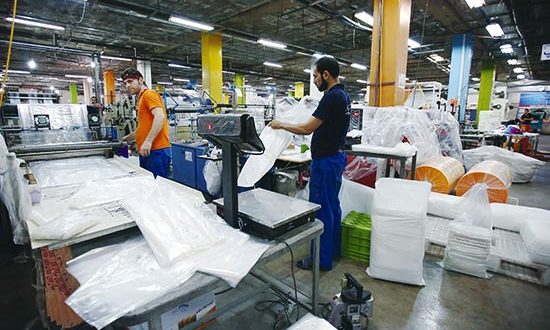 بهره برداری از 28 واحد صنعتی استان تهران همزمان با هفته دولت آغاز شد