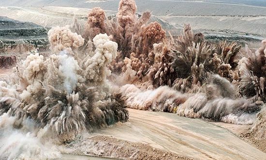 بهینه‌سازی الگوی انفجار در معادن