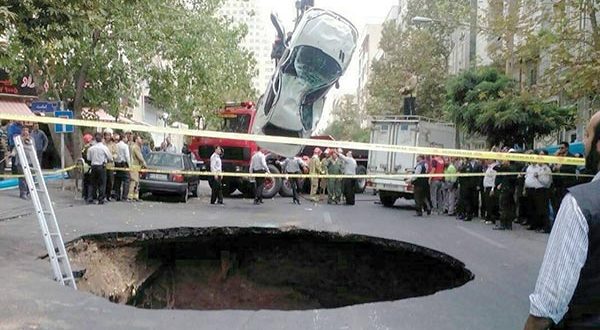 خاک تشنه شهر را میخورد