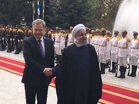 استقبال رسمی روحانی از رییس جمهوری فنلاند