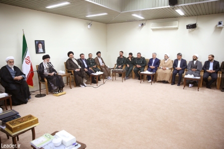 امروز نگاهبانی از یادِ شهداء یک وظیفه است