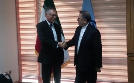 سیف: فعالان اقتصادی، سیاست مداران را به رفع موانع گسترش روابط با ایران ترغیب کنند