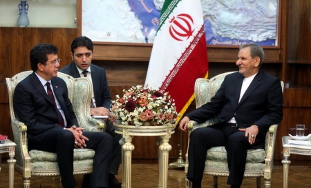 جهانگیری: از هیچ کس نمی پذیریم که مطالب نادرستی راجع به تمامیت ارضی ایران بیان کند
