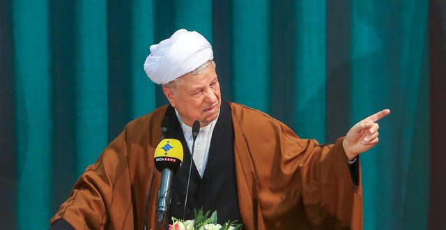 اگر طبق سیاستهای کلی خصوصیسازی عمل میشد، امروز شاهد بیکاری نبودیم