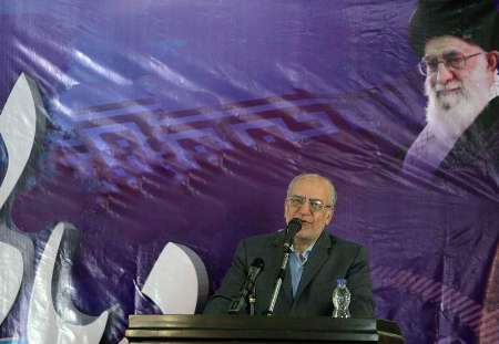 نعمت زاده: سرمایه گذاری برای صادرات، اصل و محور باشد