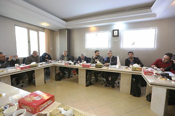 نگاه کارشناسی برای وضع عوارض صادرات