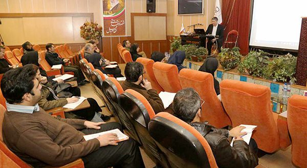 نیاز ۵۰ میلیارد دلاری تکـمیل زنجیره ارزش معدن