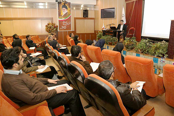 نیاز ۵۰ میلیارد دلاری تکـمیل زنجیره ارزش معدن