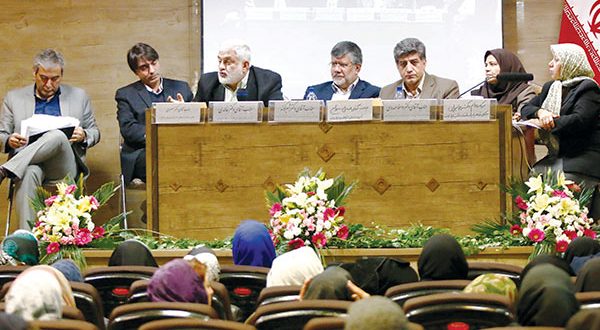 پیش‌قدم شدن زنان در راه توسعه