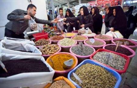 پنج نمایشگاه بهاره در تهران آغاز بکار کرد/ عرضه مستقیم کالای شب عید با تخفیف 15 تا 20 درصدی