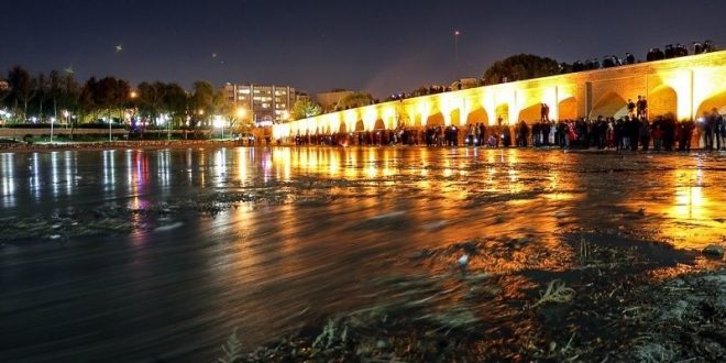 جاذبه های ایران: سیاحتی در اصفهان