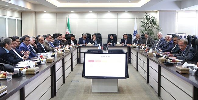 رییس خانه صنعت؛ معدن استان تهران در نشست فعالان صنعت غذا با اعضای فراکسیون صنایع غذایی مجلس اشاره کرد:خرید تضمینی مانع رقابتی شدن محصولات غذایی در بازارهای جهانی