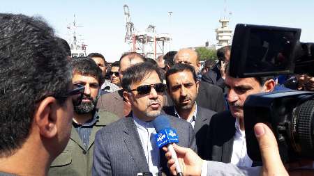 وزیر راه : فضای سرمایه گذاری در بخش کشتیرانی کشور مناسب است