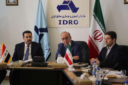 معاون وزیر صنعت: عراق مشکل واردات خودرو از ایران را رفع کند