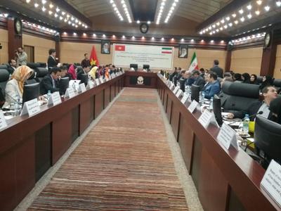 نعمت زاده: مناسبات اقتصادی ایران در چهارسال گذشته 120 درصد رشد کرد