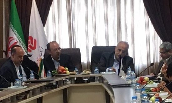 کرباسیان: تولید داخل افتخار کشور است و باید اصناف به آن توجه کنند