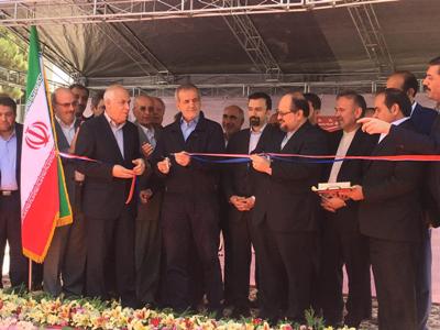 وزیر صنعت: فرش دستباف ایران را به جایگاه والای آن بازمی گردانیم