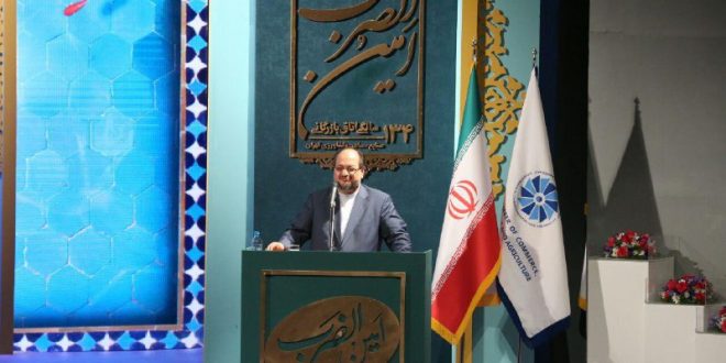 شریعتمداری: سهولت فضای کسب و کار مهمترین عامل توسعه فعالیت های اقتصادی است