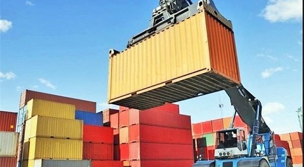 کاهش سهم نفت در بودجه سال آینده/صادرات قدرت نقشآفرینی مییابد