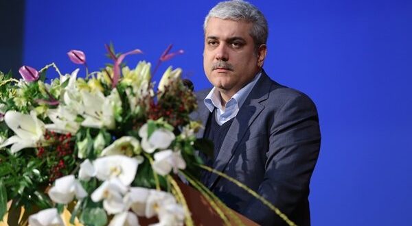 معاون فناوری رئیس جمهور خبر داد: مجموعه های دانش بنیان بزرگترین شرکت های ایران خواهند شد