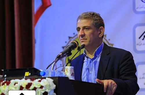 شهادت می دهم در تامین کالاهای اساسی اشتباهی نبود بلکه خیانت بود/ جدا شدن بخش تامین وتوزیع کالاهای اساسی از وزارت جهاد کشاورزی را به صنعتگران تبریک می گویم