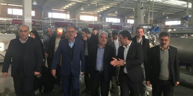 معاون وزیر صنعت: فعالان حوزه نساجی به دنبال بازارهای هدف خارجی باشند